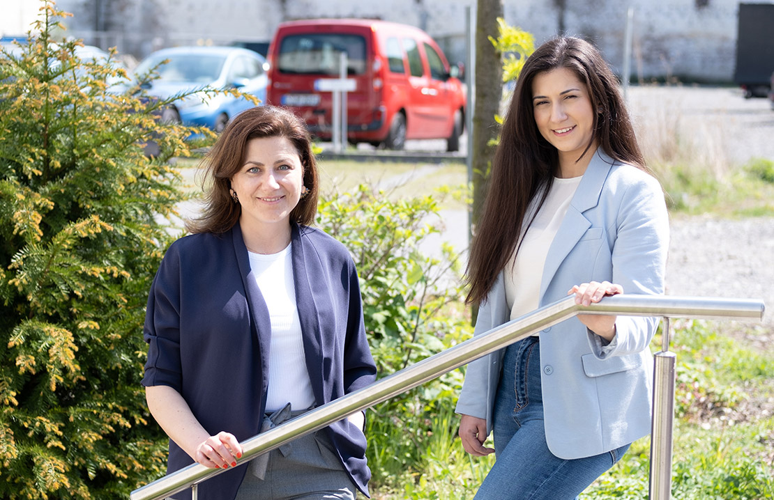 Marketing der citadelle systems AG - Ihre Ansprechpartnerinnen Betül Polattan und Angela Karaman