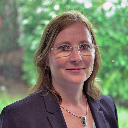 Nicole von der info computer center GmbH Mainz - Ihrer externen IT-Abteilung